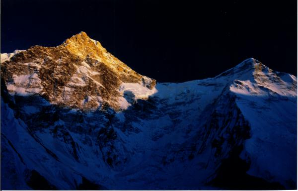 Khan Tengri y Chapaev Khan Tengri y Chapaev